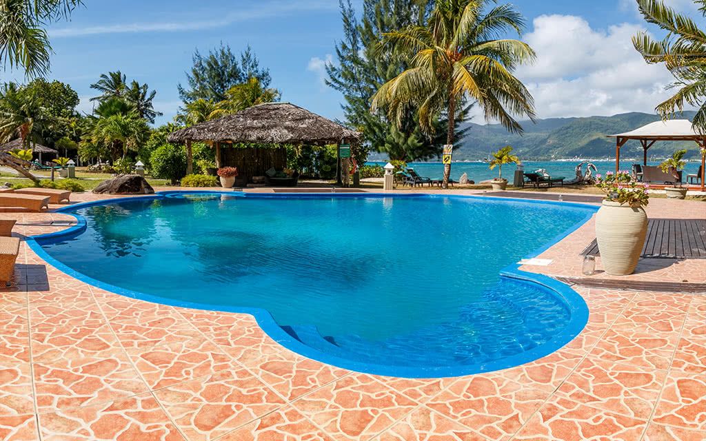 COMBINÉ 2 ILES : MAHÉ + PRASLIN L'Habitation Cerf Island + Villas de Mer 14 nuits 3* pas cher photo 13