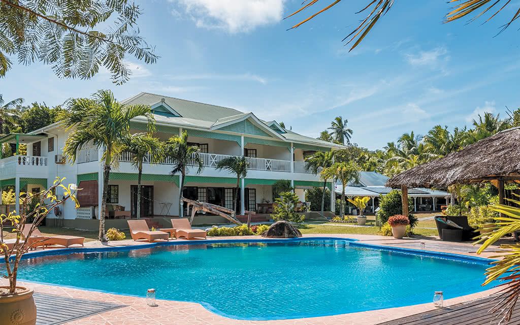 COMBINÉ 2 ILES : MAHÉ + PRASLIN L'Habitation Cerf Island + Indian Ocean Lodge 12 nuits 3* pas cher photo 11