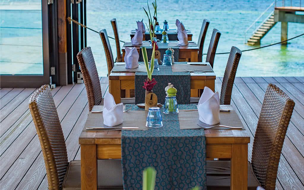 COMBINÉ 2 ILES : MAHÉ + PRASLIN Carana Beach Hôtel + Coco de Mer & Black Parrot Suites 09 nuits 4* pas cher photo 12