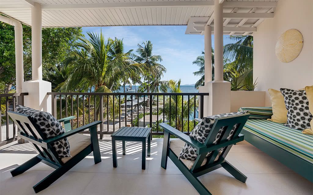 COMBINÉ 2 ILES : MAHÉ + PRASLIN Cerf Island Resort + Indian Ocean Lodge 14 nuits 3* pas cher photo 1