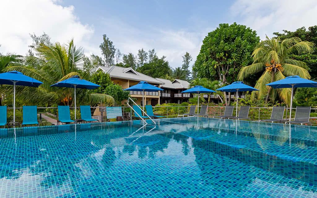 COMBINÉ 2 ILES : MAHÉ + PRASLIN Cerf Island Resort + Acajou 14 nuits 3* pas cher photo 6