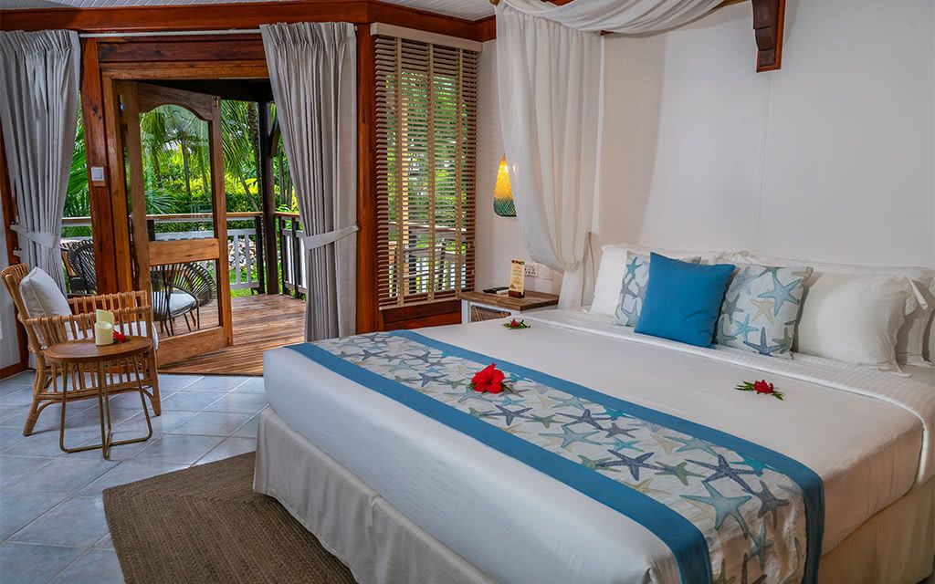 COMBINÉ 2 ILES : MAHÉ + PRASLIN Carana Beach Hôtel + Acajou 12 nuits 4* pas cher photo 3