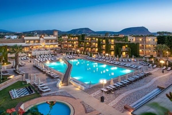 Circuit Au pays de Minos, logement au Bella Beach 5* pas cher photo 21