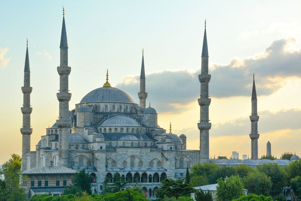 Circuit D'Istanbul à Izmir : épices, temples et oliveraies 4*-5* pas cher photo 1