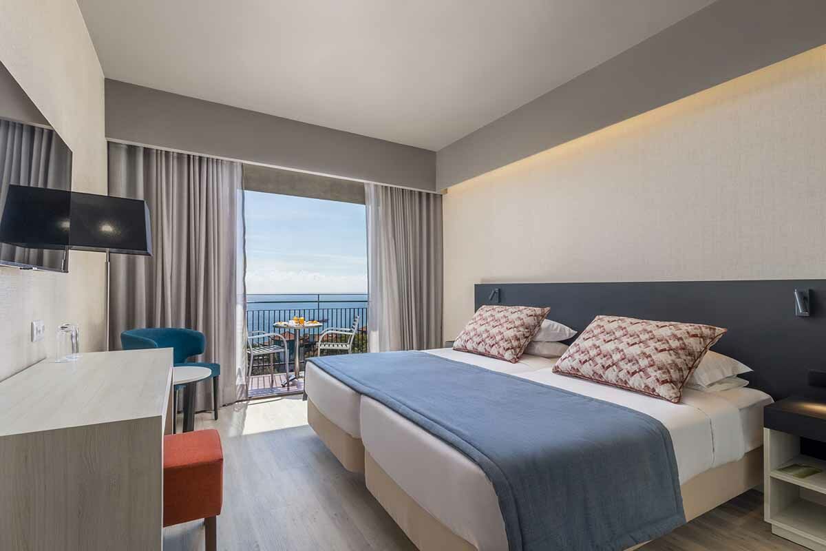 Circuit Echappée entre Terre et Mer à Madère depuis l'hôtel Enotel Magnolia 4* pas cher