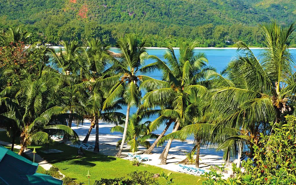 COMBINÉ 2 ILES : MAHÉ + PRASLIN Carana Beach Hôtel + l'Archipel 14 nuits 4* pas cher photo 14