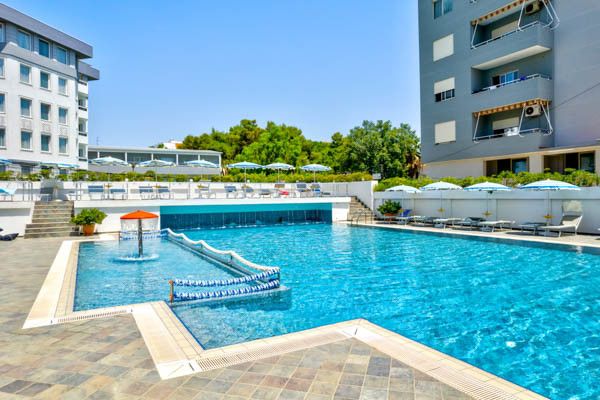 Circuit Étonnants trésors d'Albanie, logement Jumbo Perandor Beach 4* pas cher photo 20