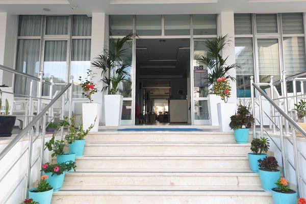 Circuit Étonnants trésors d'Albanie, logement Jumbo Perandor Beach 4* pas cher photo 44