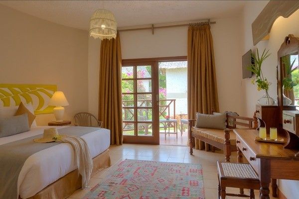 Combiné circuit et hôtel Neptune Village 4* avec 2 nuits Tsavo Est / Ouest pas cher photo 12