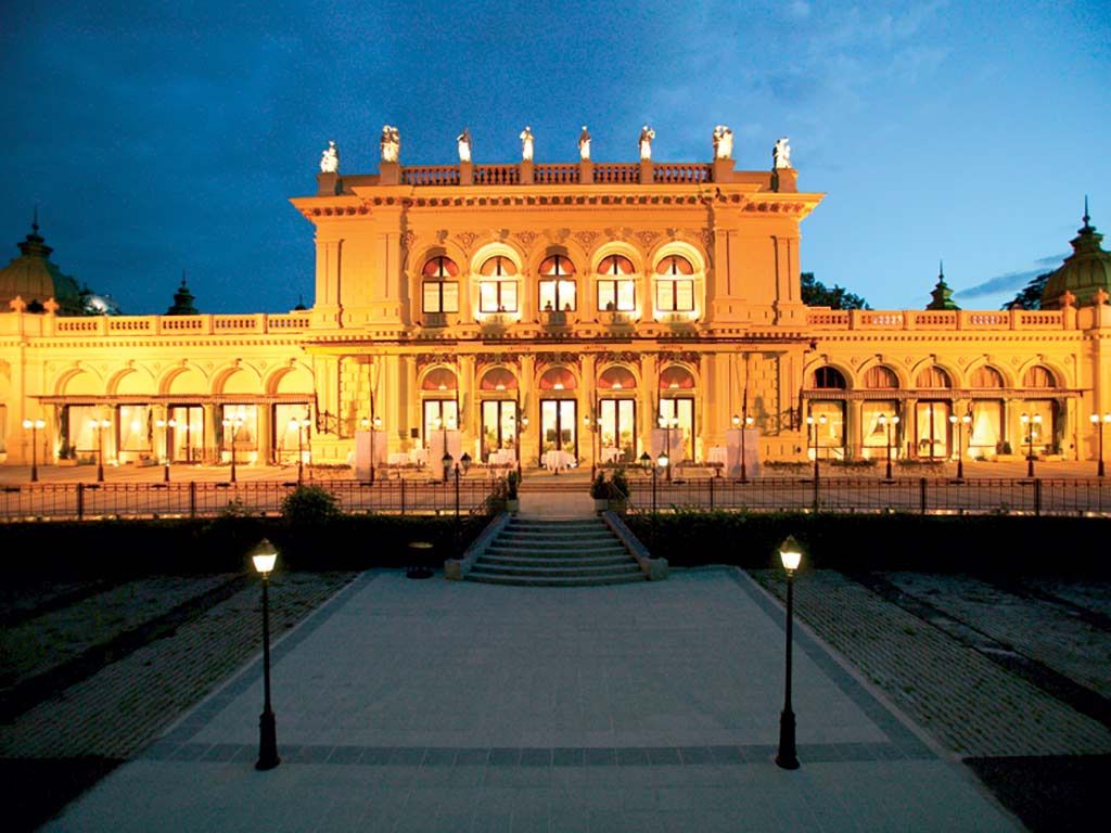Nouvel An à Vienne - Hôtel Sporthotel Vienna 4* - Réveillon au Kursalon - Formule évasion pas cher photo 1