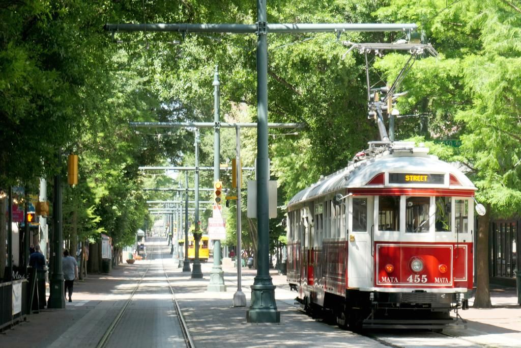 Circuit Le Sud-Est Authentique 2* et 3* pas cher photo 5