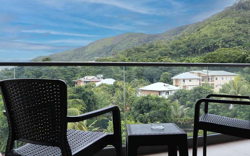 COMBINÉ 3 ILES : PRASLIN + LA DIGUE + MAHÉ The Britannia + La Digue Island Lodge + Thalassa Self-Cat pas cher photo 4