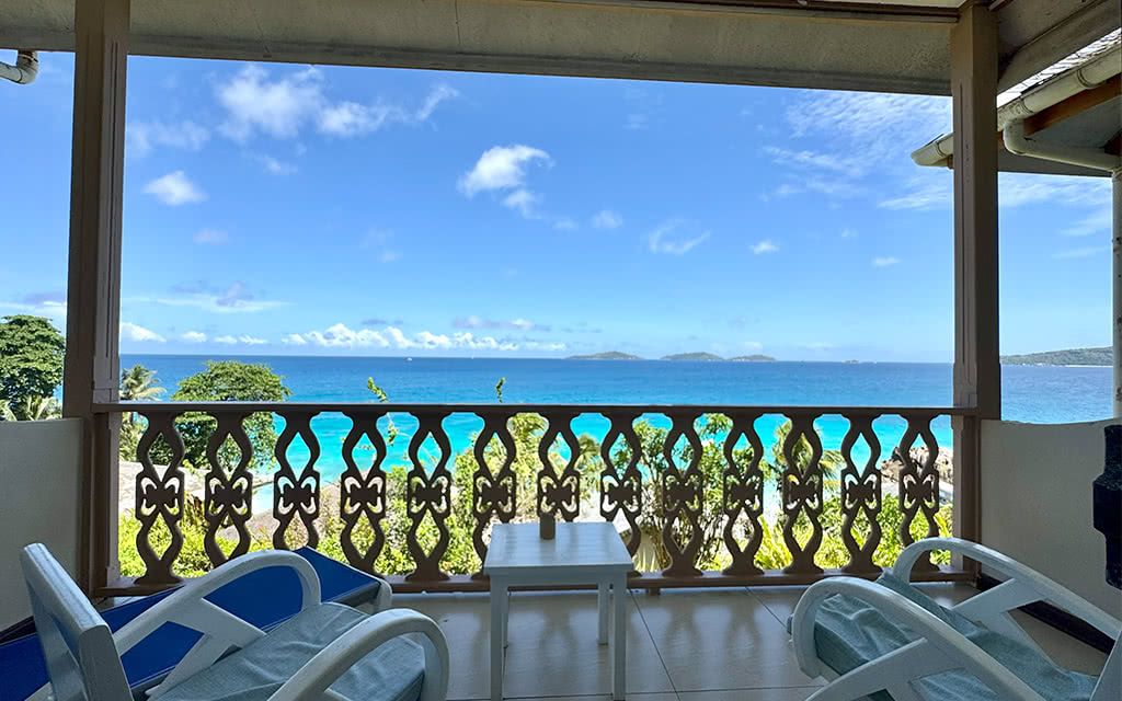 COMBINÉ 3 ILES : PRASLIN + LA DIGUE + MAHÉ The Britannia + Le Patatran + Cerf Island Resort 10 nuits pas cher