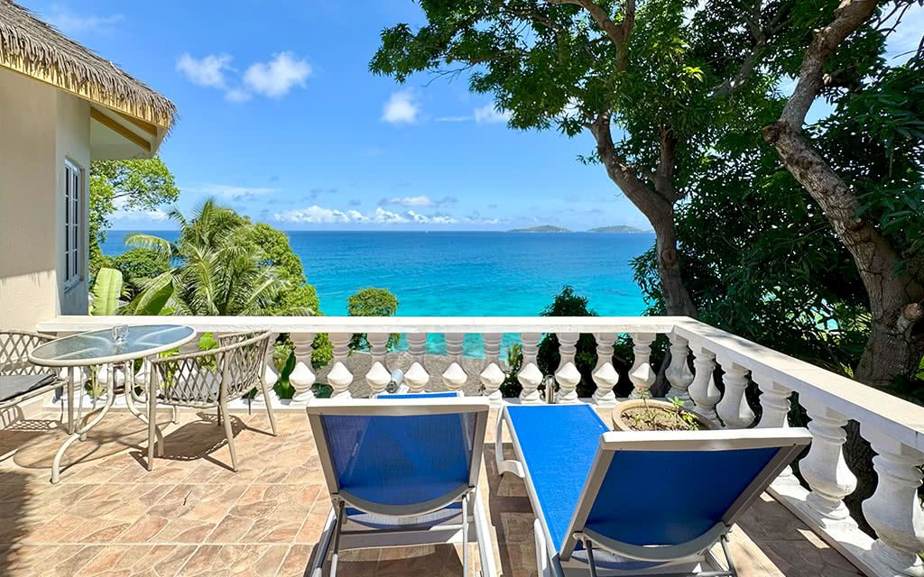 COMBINÉ 3 ILES : PRASLIN + LA DIGUE + MAHÉ Villas de Mer + Le Patatran + Cerf Island Resort 10 nuits pas cher photo 1