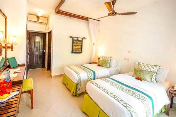 Combiné circuit et hôtel Papillon Lagoon Reef 3* avec 3 nuits Tsavo est/Ouest et Amboséli pas cher photo 21