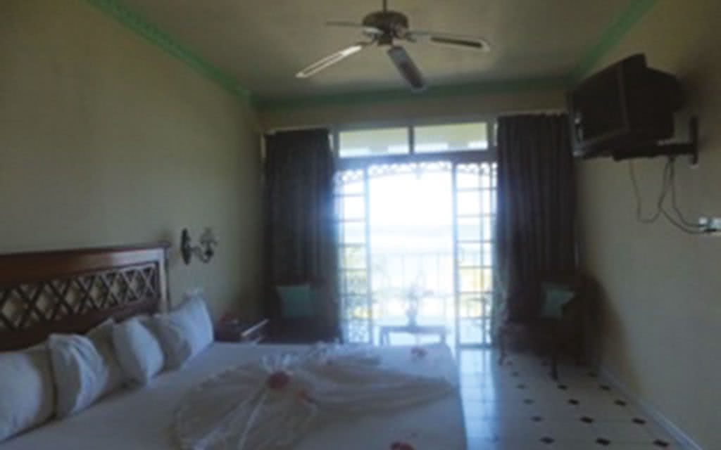 COMBINÉ 2 ILES : MAHÉ + PRASLIN Coco d'or + Palm Beach 07 nuits pas cher photo 12