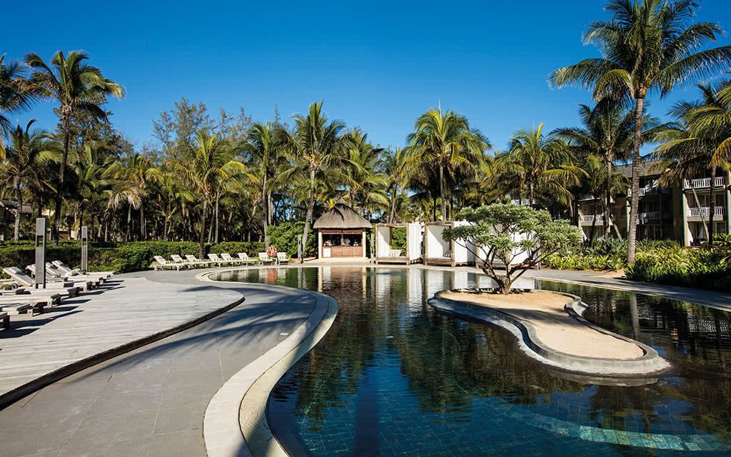 COMBINÉ 2 ILES : RÉUNION + ILE MAURICE Circuit De Sites en Sites CONFORT + Outrigger Mauritius Beach pas cher photo 9