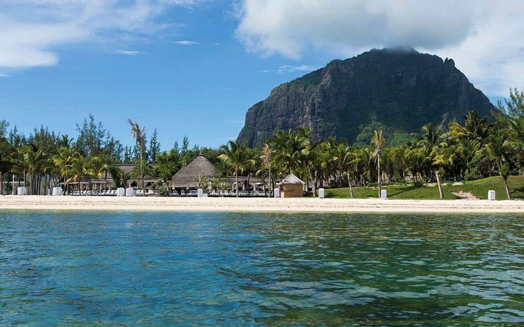 COMBINÉ 2 ILES : RÉUNION + ILE MAURICE Le Nautile Beachfront + Riu Creole 14 nuits 3* pas cher photo 3