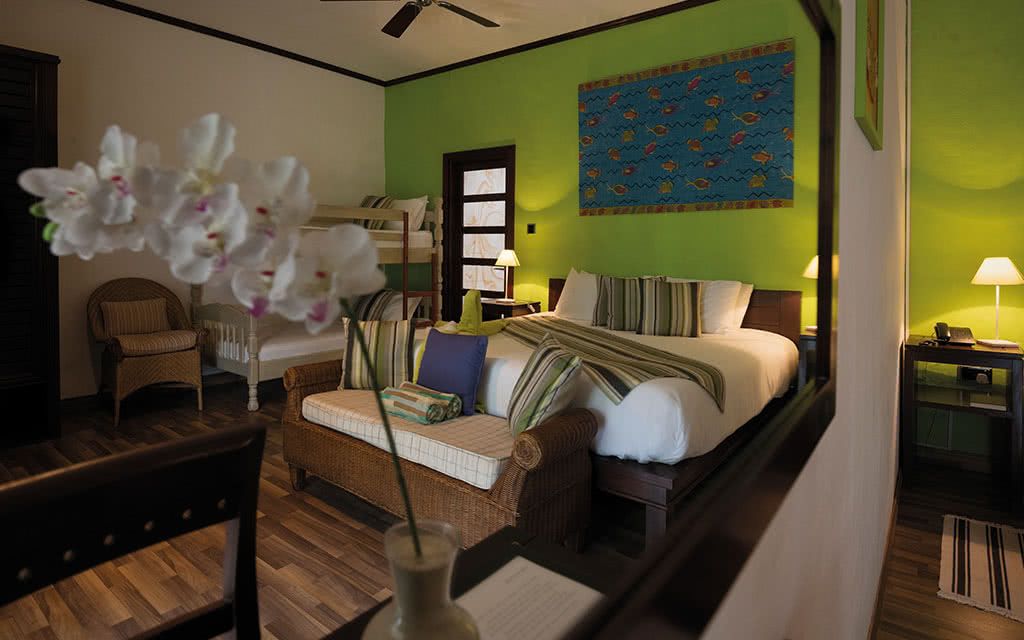 COMBINÉ 2 ILES : MAHÉ + PRASLIN Auberge Chez Plume + Villas de Mer 12 nuits pas cher photo 7