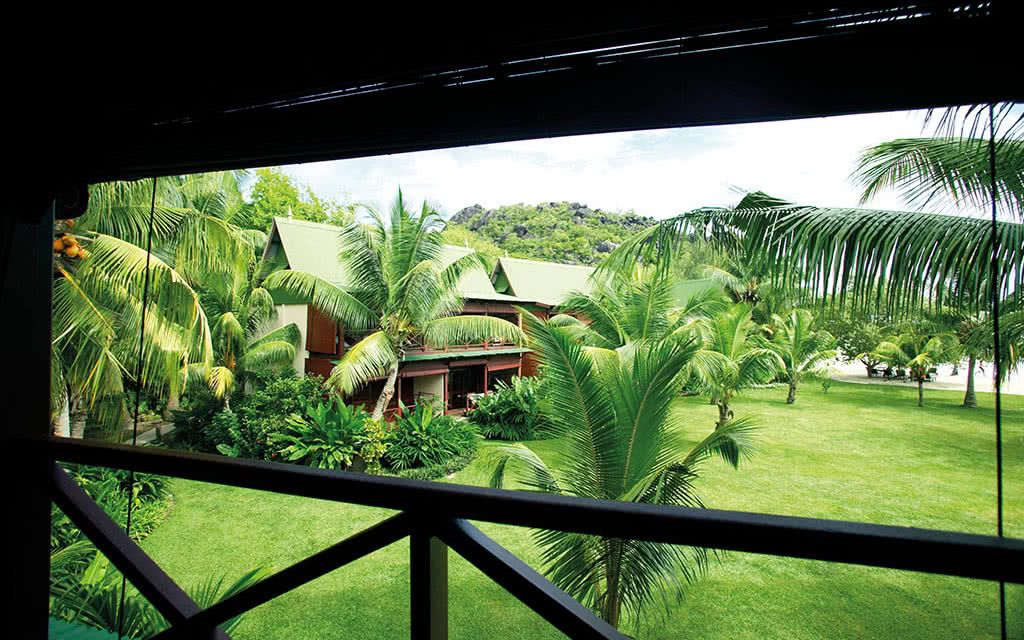 COMBINÉ 2 ILES : MAHÉ + PRASLIN Coral Strand + Paradise Sun 09 nuits 3* pas cher photo 6