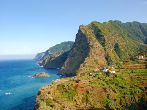 Circuit Nature et traditions, logement Framissima Calheta Beach 4* pas cher photo 1