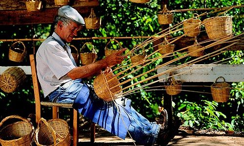 INDISPENSABLE PORTUGAL pas cher photo 4