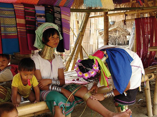 Thaïlande Insolite : Bangkok, Triangle d'Or, femmes girafes, rivière Kwai pas cher photo 8