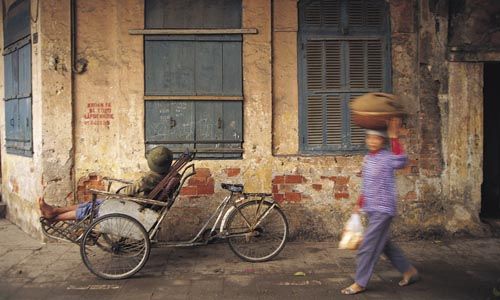 1ER REGARD VIETNAM pas cher photo 7