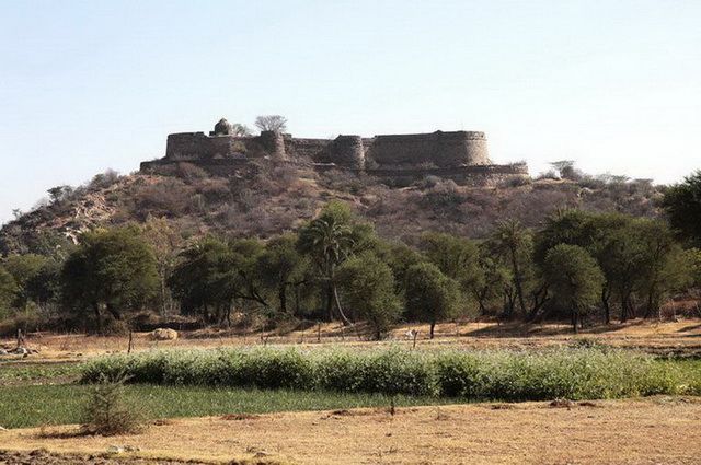 Saris et Saddhus - Inde, Rajasthan, Gange pas cher photo 12