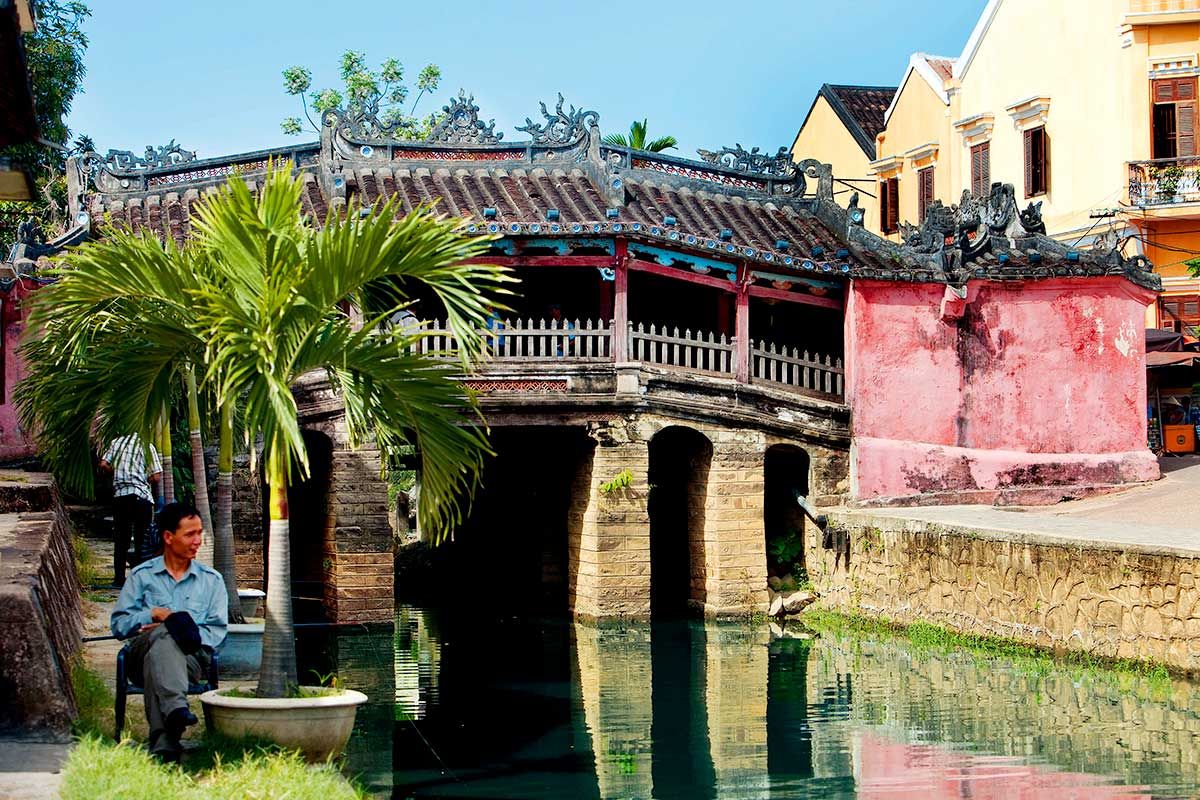 Circuit De la baie d'Along aux temples d'Angkor pas cher photo 8