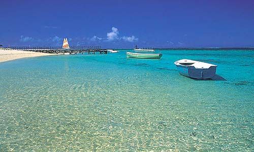 INDISPENSABLE REUNION & MAURICE pas cher photo 1