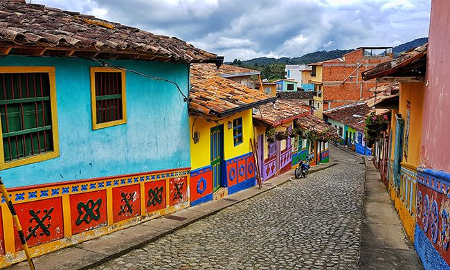 CONFIDENTIEL COLOMBIE pas cher photo 7