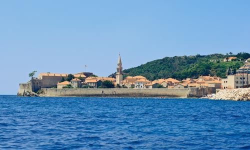 INDISPENSABLE MONTENEGRO pas cher photo 6