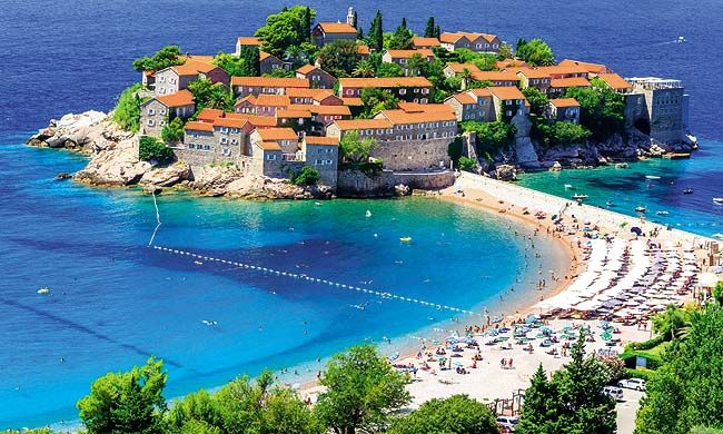 INDISPENSABLE MONTENEGRO pas cher photo 9