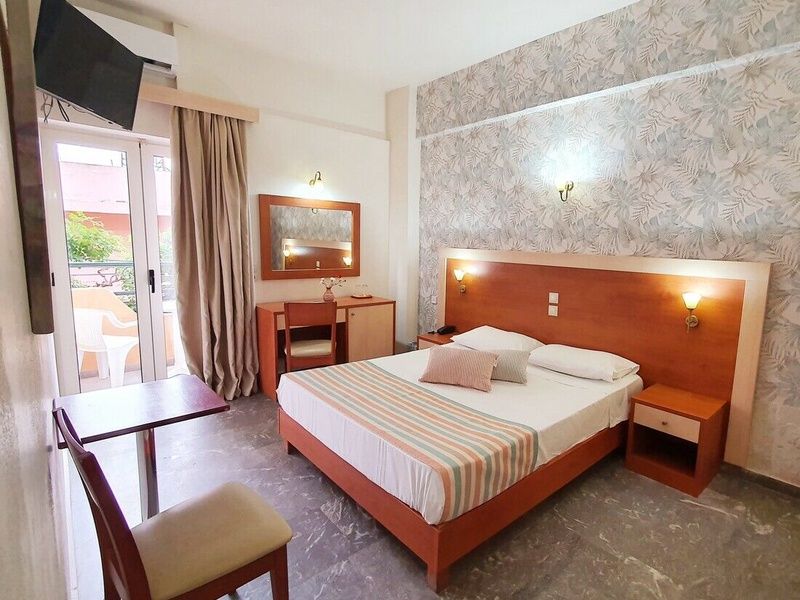 Hôtel Erato 3* pas cher photo 3