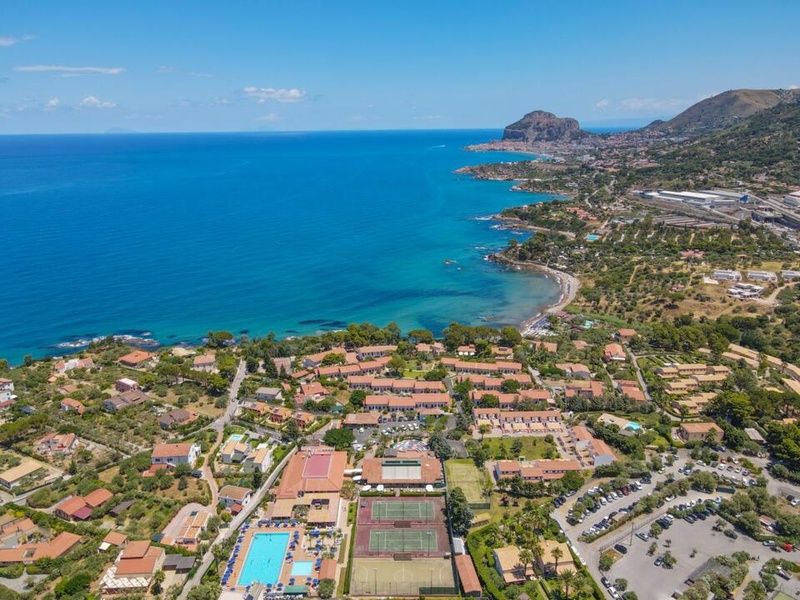 Hôtel Cefalù Resort Sporting Club 3* pas cher photo 2