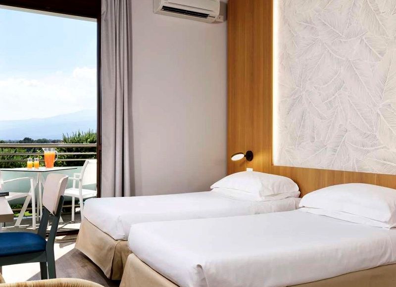 Hôtel Unahotels Naxos Beach Sicilia 4* pas cher photo 3