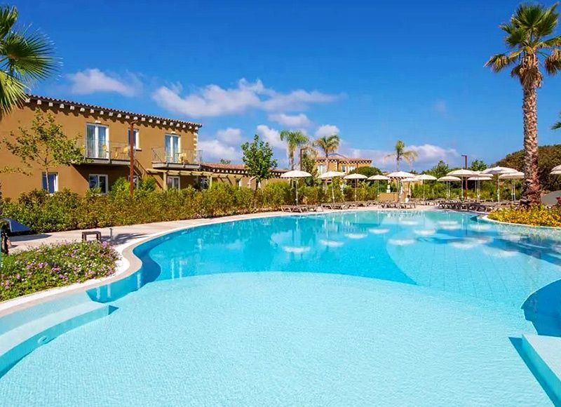 Hôtel Is Serenas Badesi Resort 4* pas cher photo 1