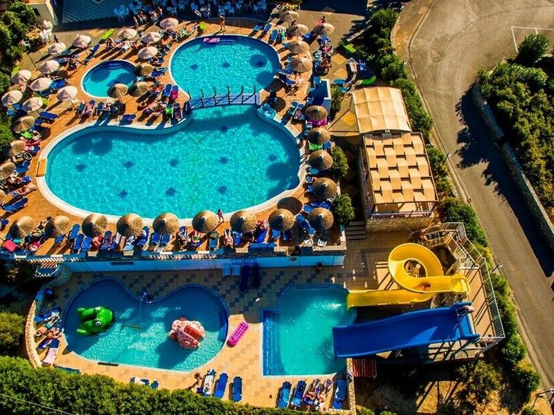 Hôtel Mediterraneo 4* pas cher photo 2