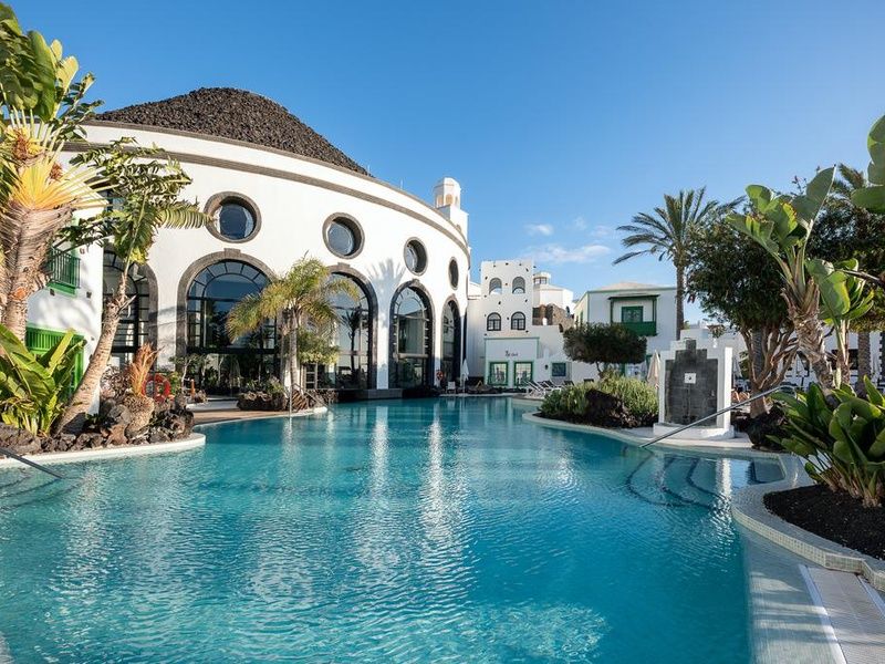 Hôtel Livvo Volcán Lanzarote 5* by Ôvoyages pas cher photo 1