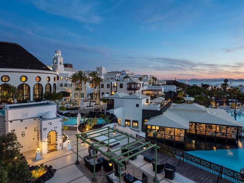 Hôtel Livvo Volcán Lanzarote 5* by Ôvoyages pas cher photo 2