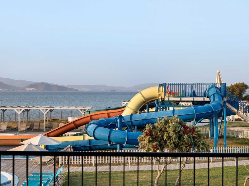 Hôtel White Olive Marine Aquapark 4* pas cher photo 2