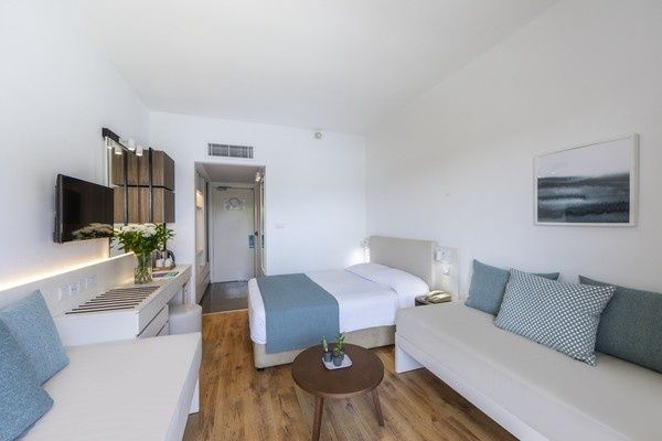 Hôtel Louis Phaethon Beach 4* pas cher photo 7