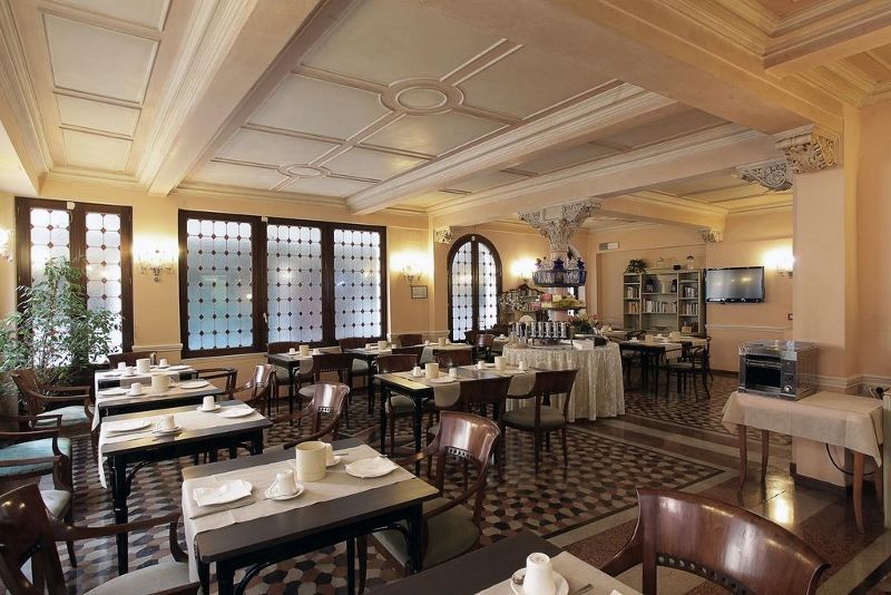 Hôtel Marconi 3* « sans transfert » pas cher photo 5