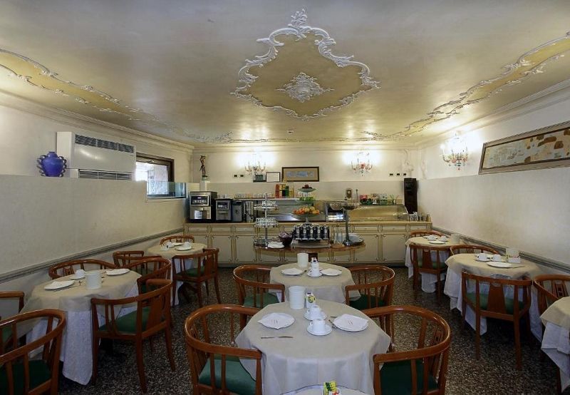 Hôtel San Moisè 3* - Sans transfert pas cher photo 6