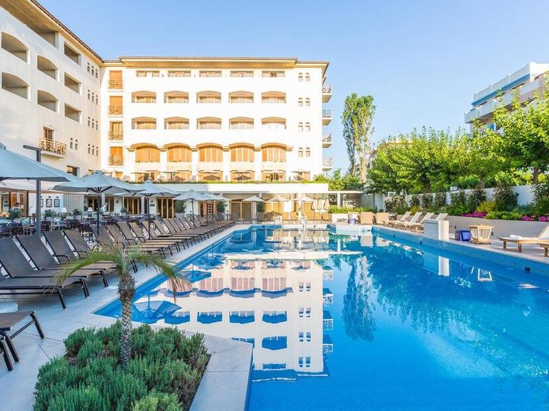 Hôtel Theartemis Palace 4* pas cher photo 1