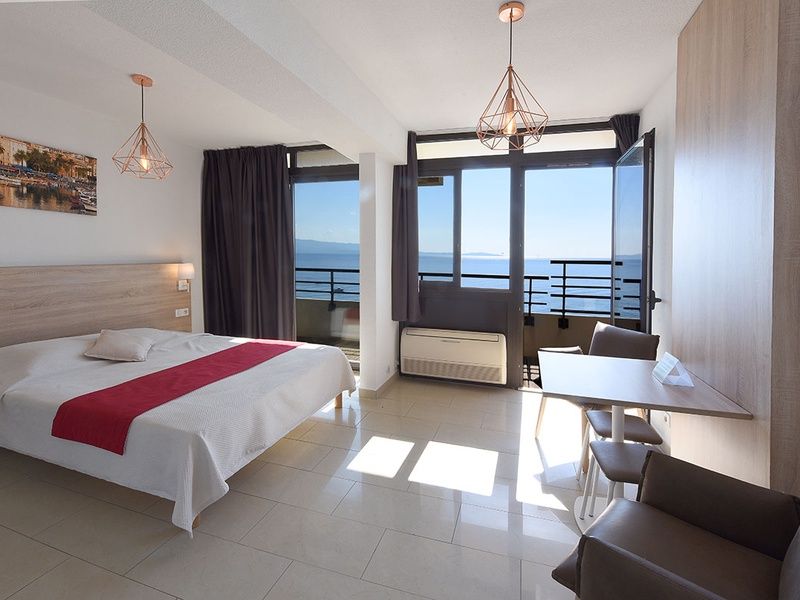 TUI Sélection Hôtel Résidence Les Calanques 3* - Formule vols + transferts + hébergement pas cher photo 2