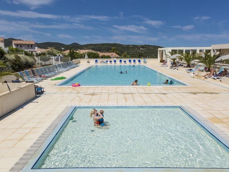 Résidence-Club Odalys Les Villas Bel Godère (avec transports) pas cher photo 2