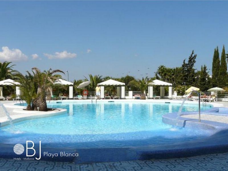 Hôtel BEI Juan Playa Blanca 2* pas cher photo 2