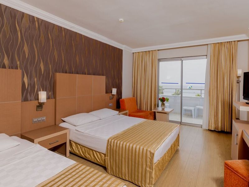 Hôtel Holiday Garden Resort 4* pas cher photo 3